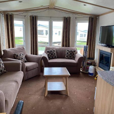 Chapmanholidaylets Cayton Bay Экстерьер фото